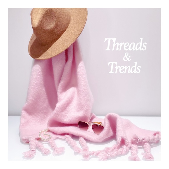 Soft Pink Oblong Scarf - Picture 2 of 3